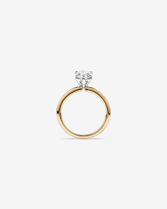 Pear Cut Engagement Ring